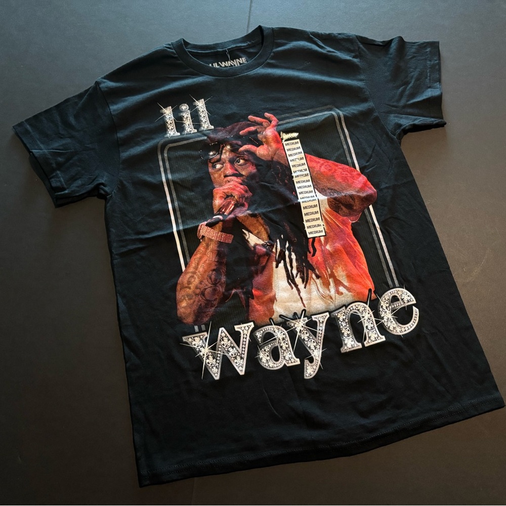 2/$20 💥 NEW (M) Spencers Lil Wayne Music Band Black Graphic T-Shirt (3098)